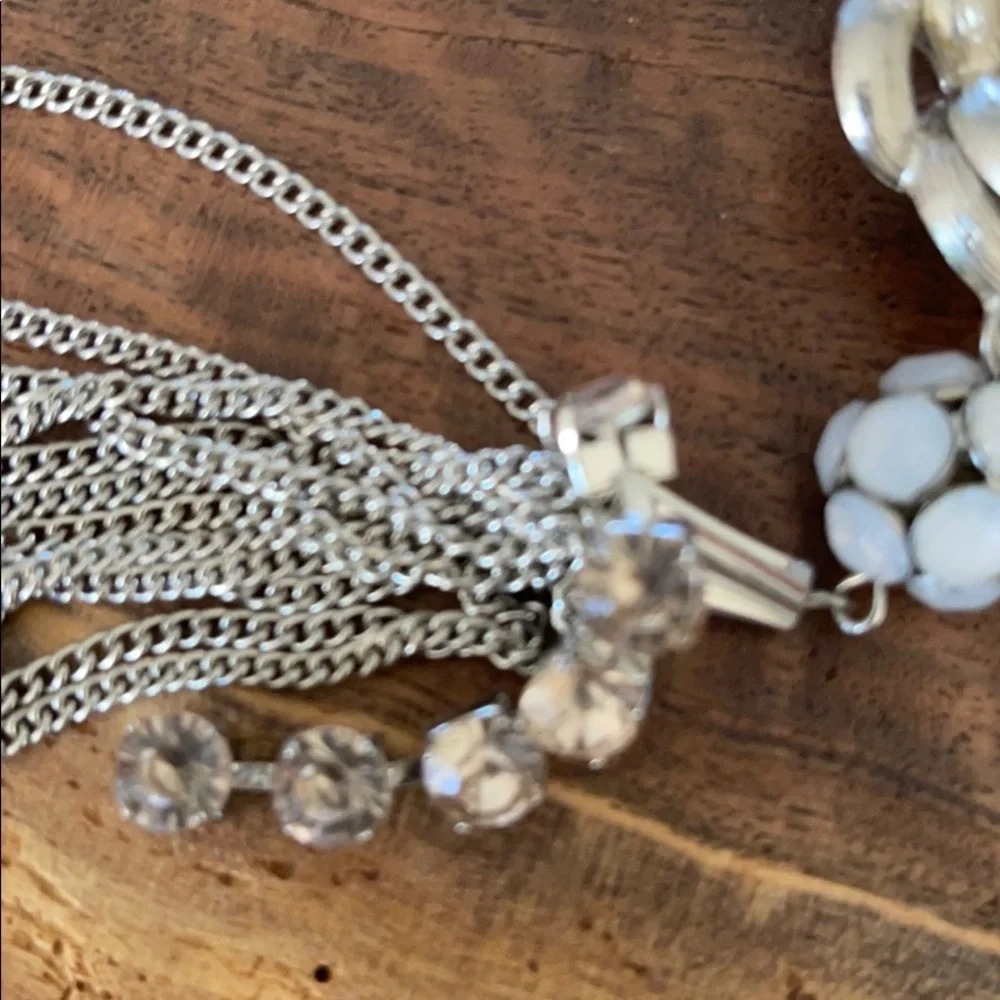 3x$25 ❤️ New York & Co long chain necklace rose pendant ❤️ - Picture 7 of 15